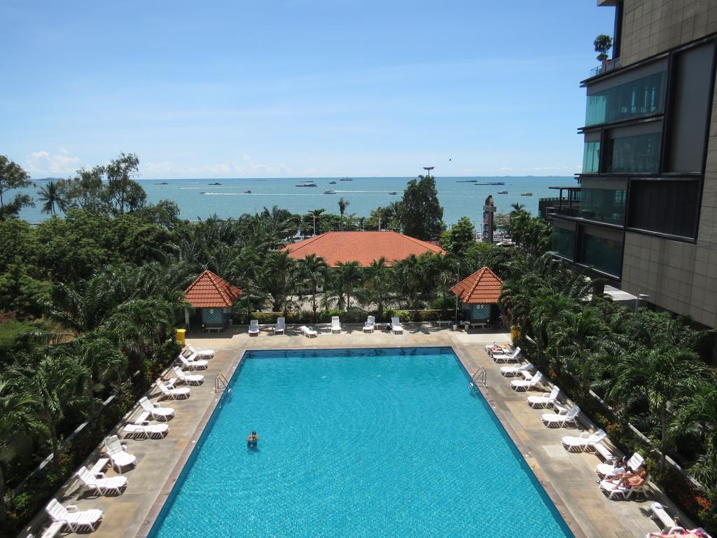 View Talay 6 Suite Apartments Pattaya Bagian luar foto