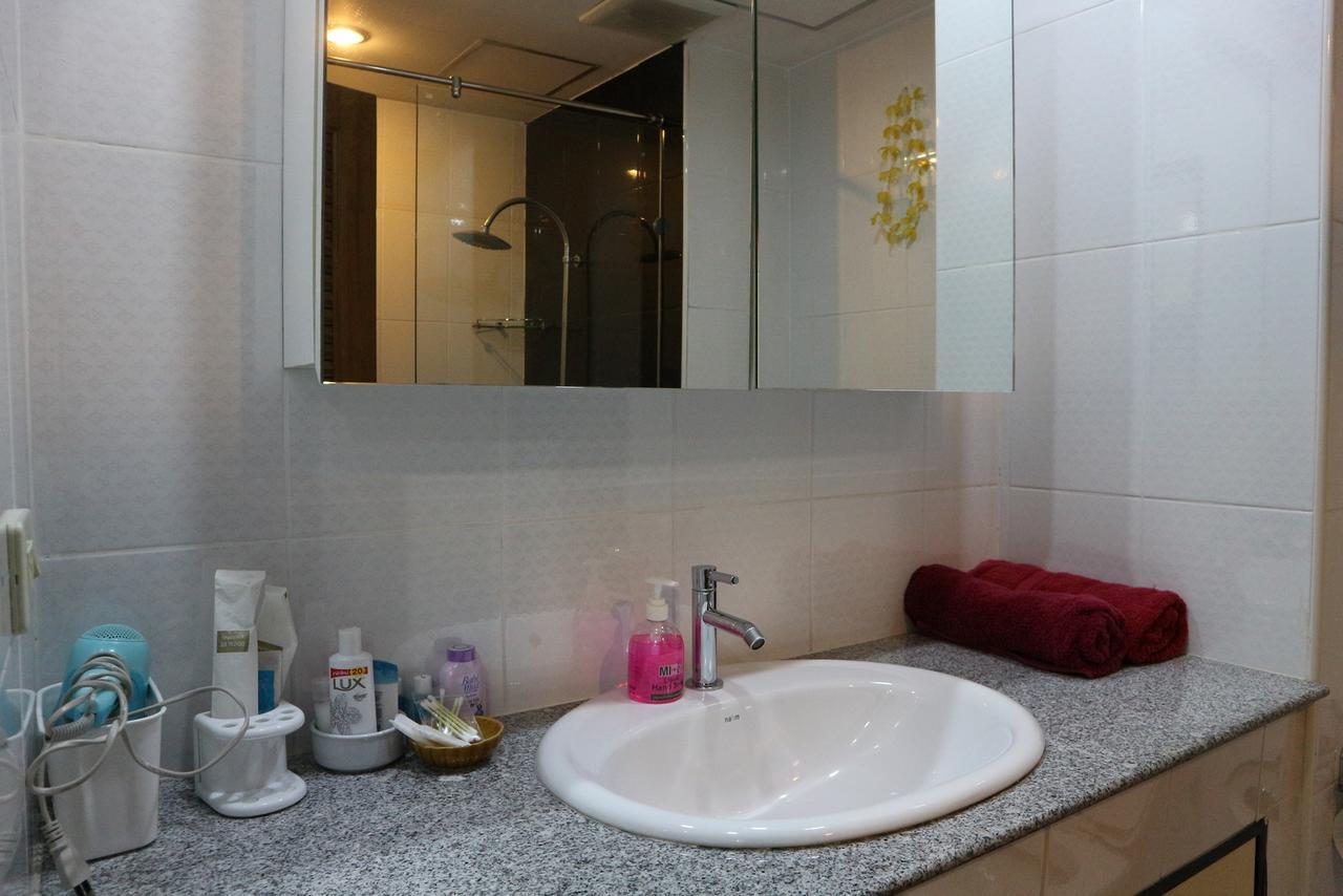 View Talay 6 Suite Apartments Pattaya Bagian luar foto