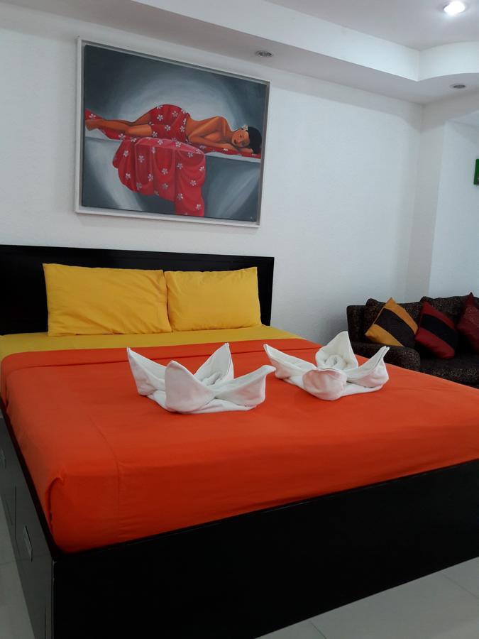 View Talay 6 Suite Apartments Pattaya Bagian luar foto